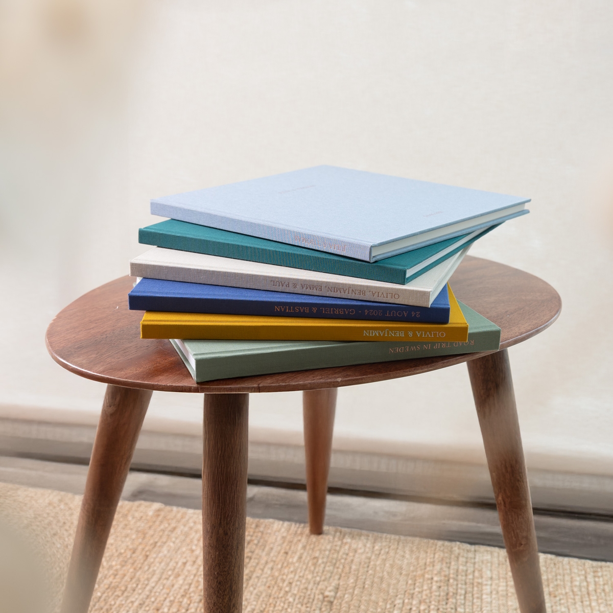 Livre photo couverture tissu titre doré