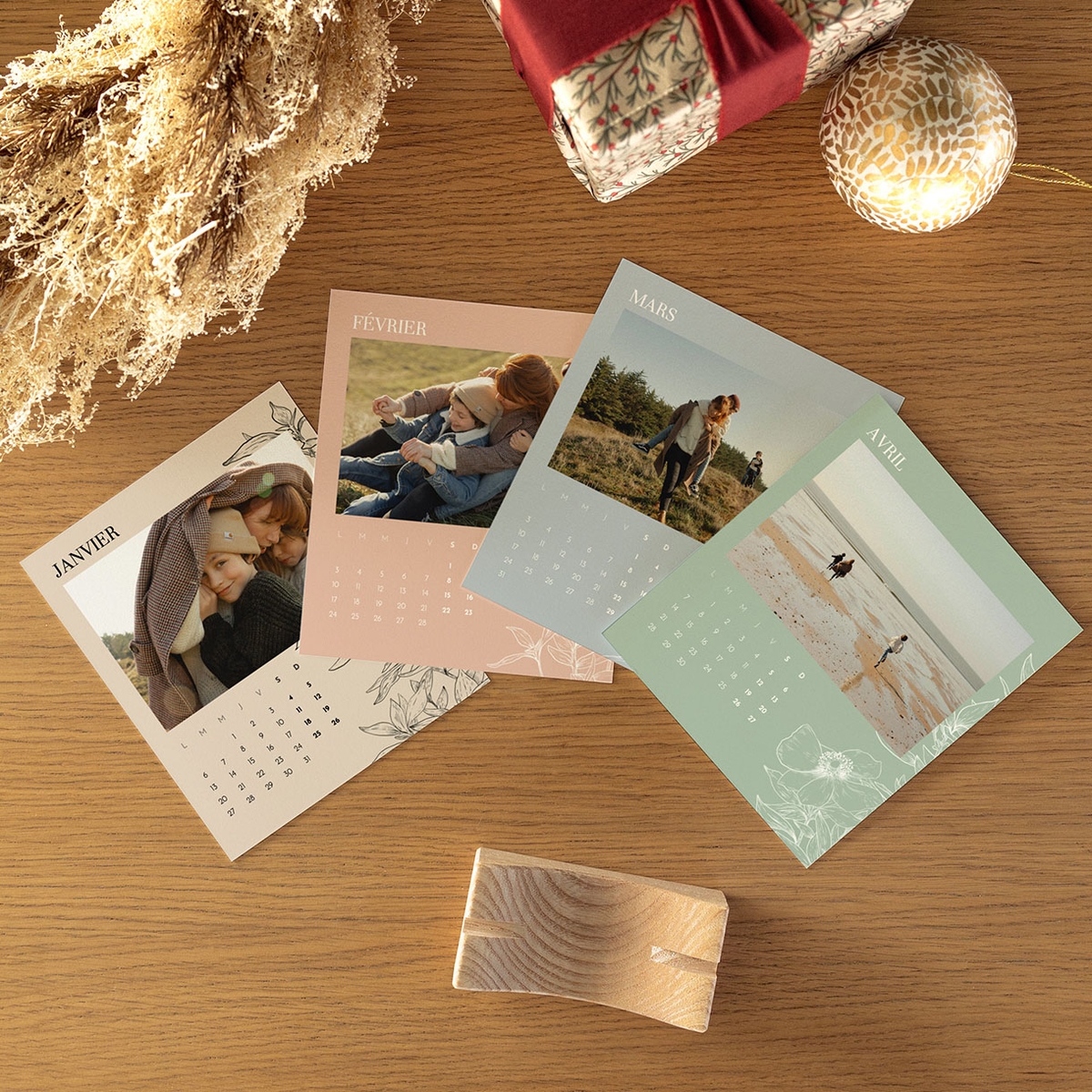 Calendrier photo avec support bois Gravure
