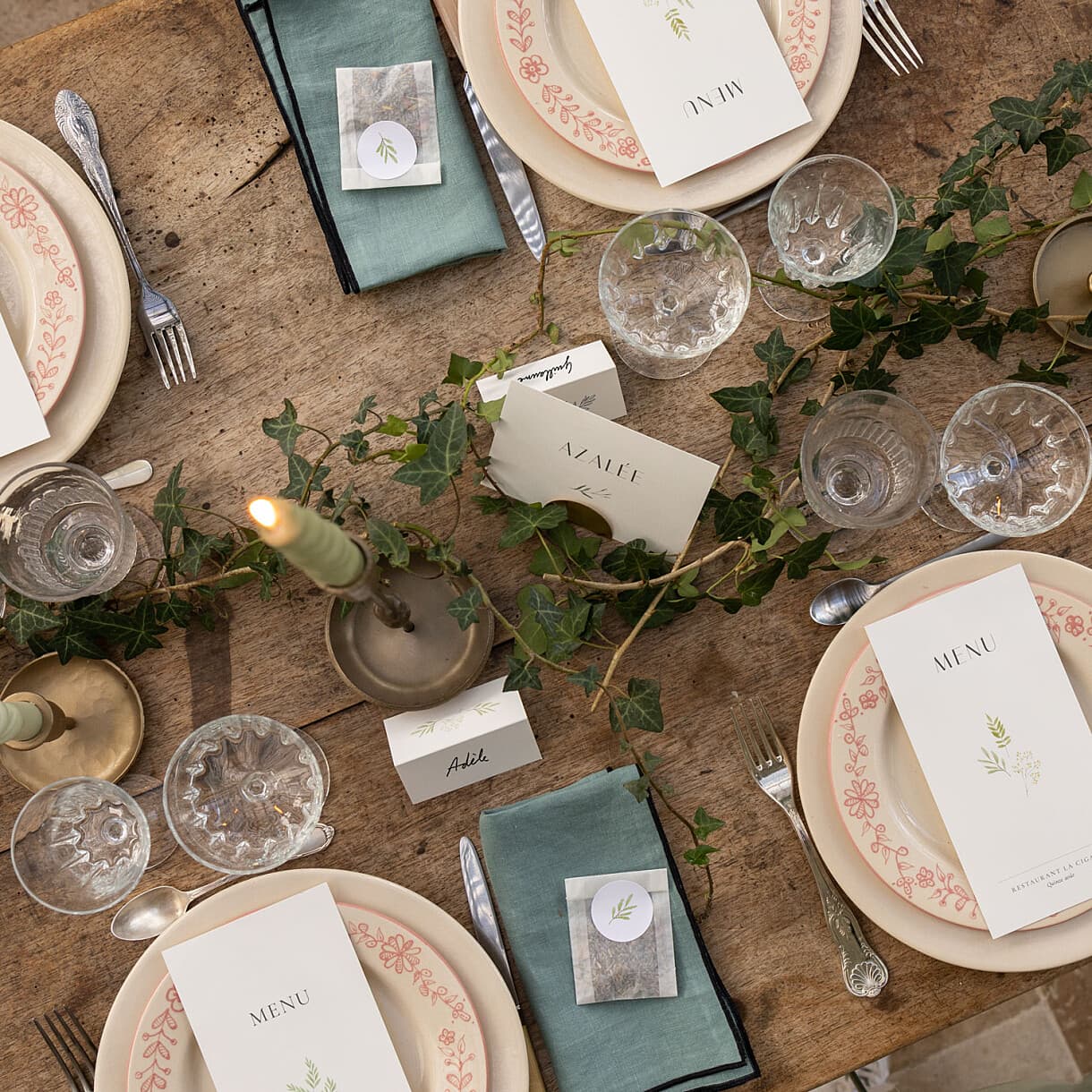 Marque-place mariage aquarelle végétale