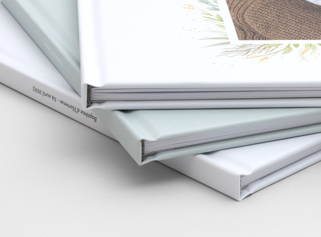 Livre d'or baptême couverture rigide