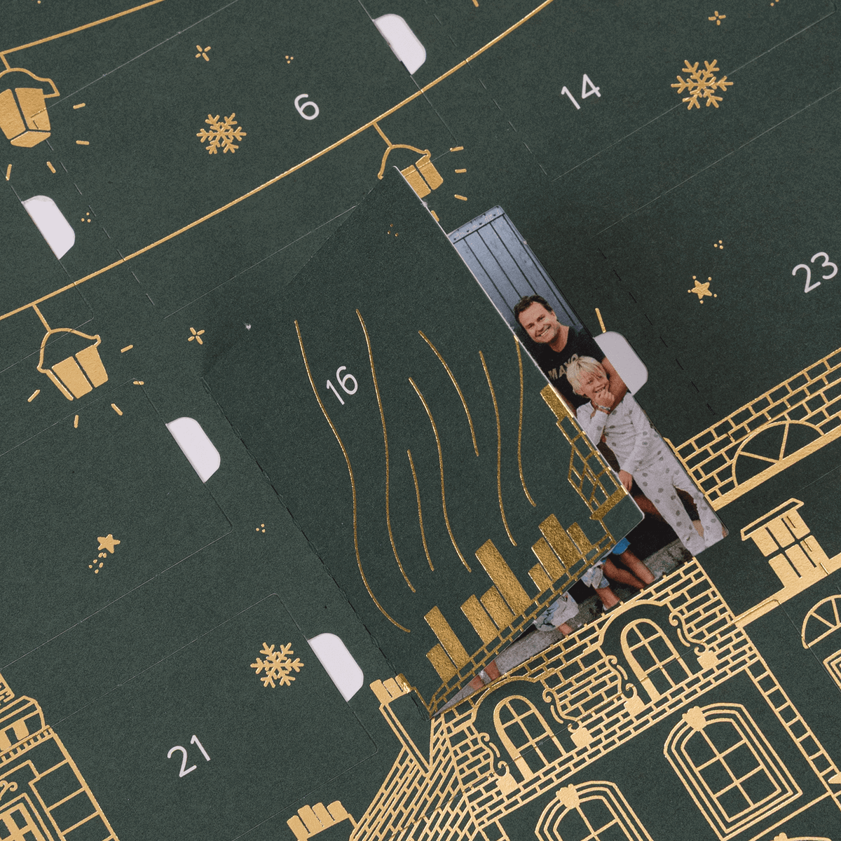 Calendrier de l'Avent Village doré